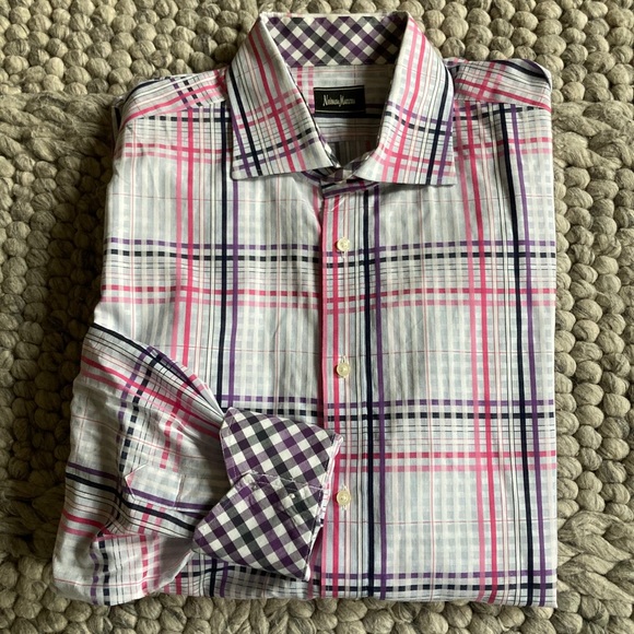 Neiman Marcus Other - Neiman Marcus patterned button up shirt